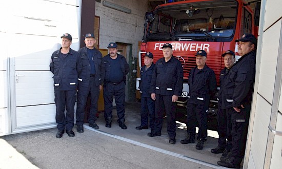 Vilkaviškio rajono savivaldybės Sodėnų ugniagesiai į gaisrus skuba iš Vokietijos gautu automobiliu